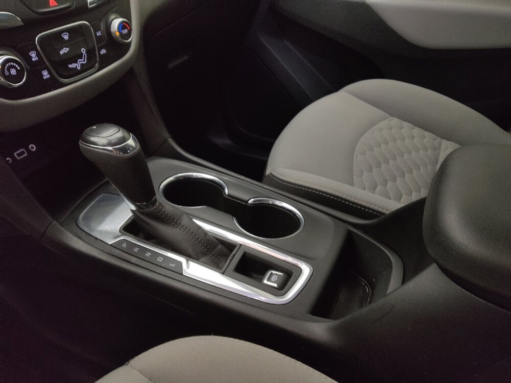 2020 Chevrolet Equinox in Lakewood, CO 80215 - 18107380 26