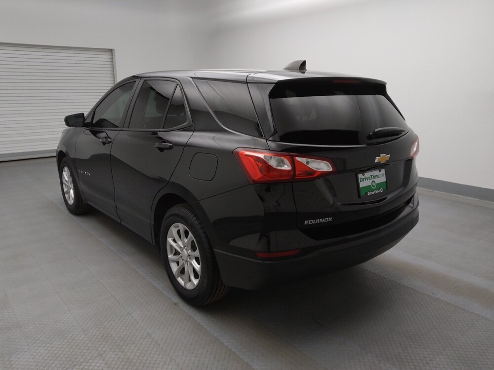 2020 Chevrolet Equinox in Lakewood, CO 80215 - 18107380 5