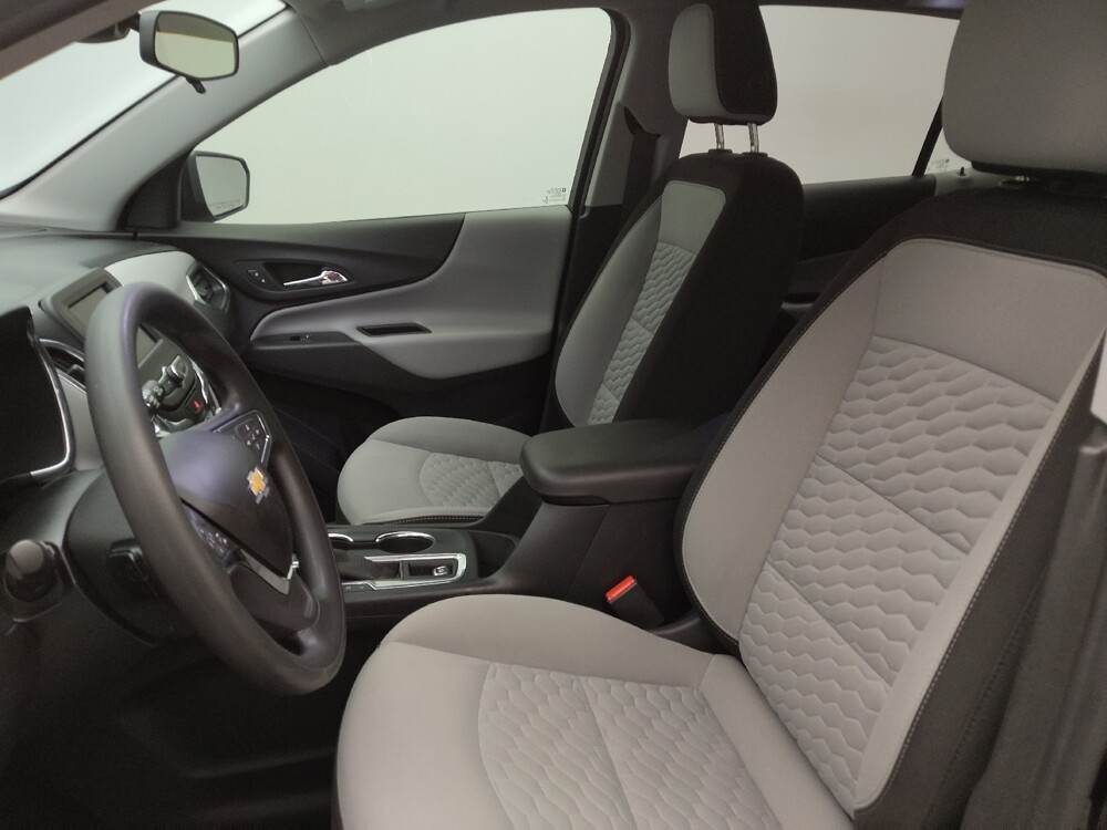 2020 Chevrolet Equinox in Lakewood, CO 80215 - 18107380 17