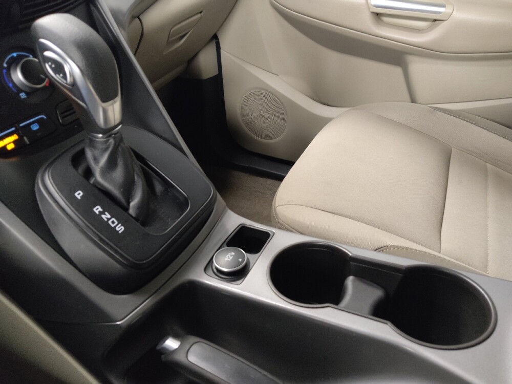 2016 Ford Escape in Baton Rouge, LA 70816 - 18107391 26