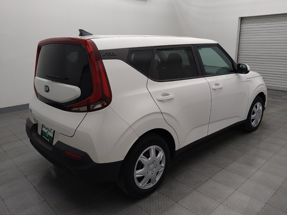 2020 Kia Soul in Houston, TX 77060 - 18107396 9