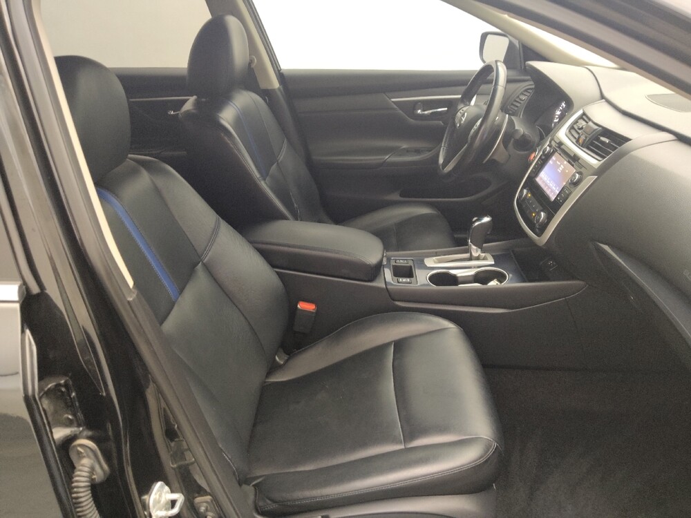2018 Nissan Altima in Live Oak, TX 78233 - 18107401 21