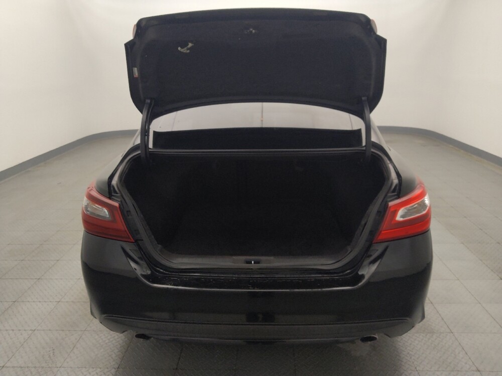 2018 Nissan Altima in Live Oak, TX 78233 - 18107401 29