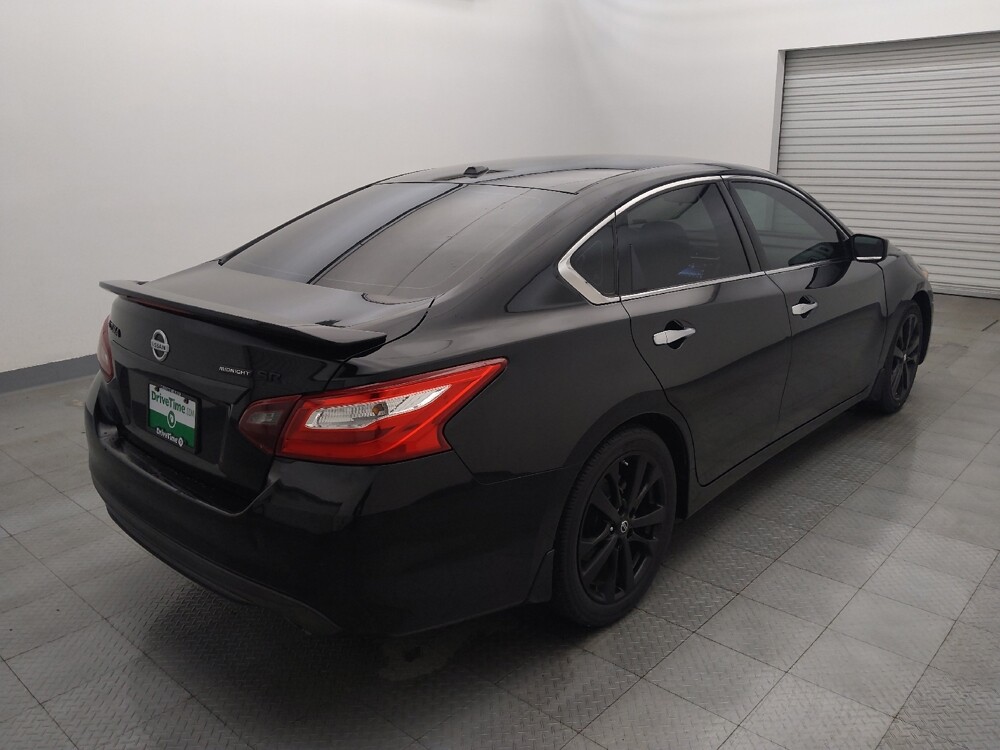 2018 Nissan Altima in Live Oak, TX 78233 - 18107401 9