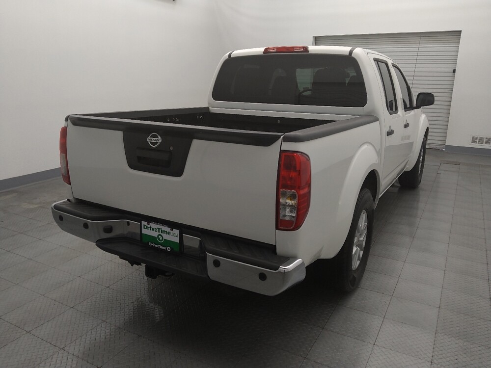 2016 Nissan Frontier in Houston, TX 77060 - 18107403 7