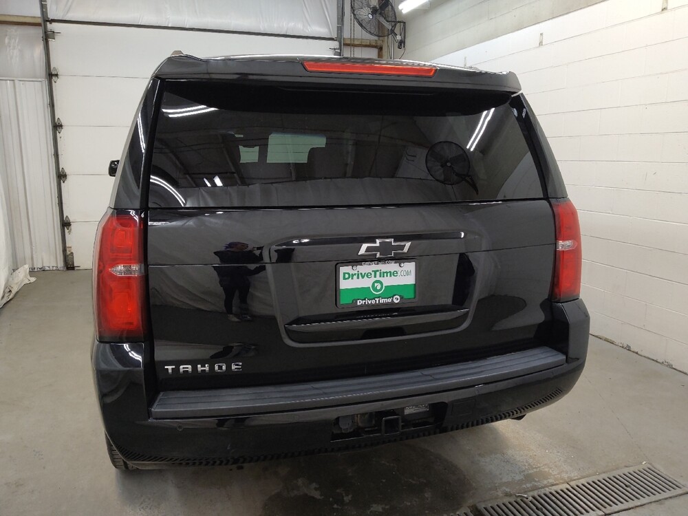 2018 Chevrolet Tahoe in Cincinnati, OH 45255 - 18107409 6