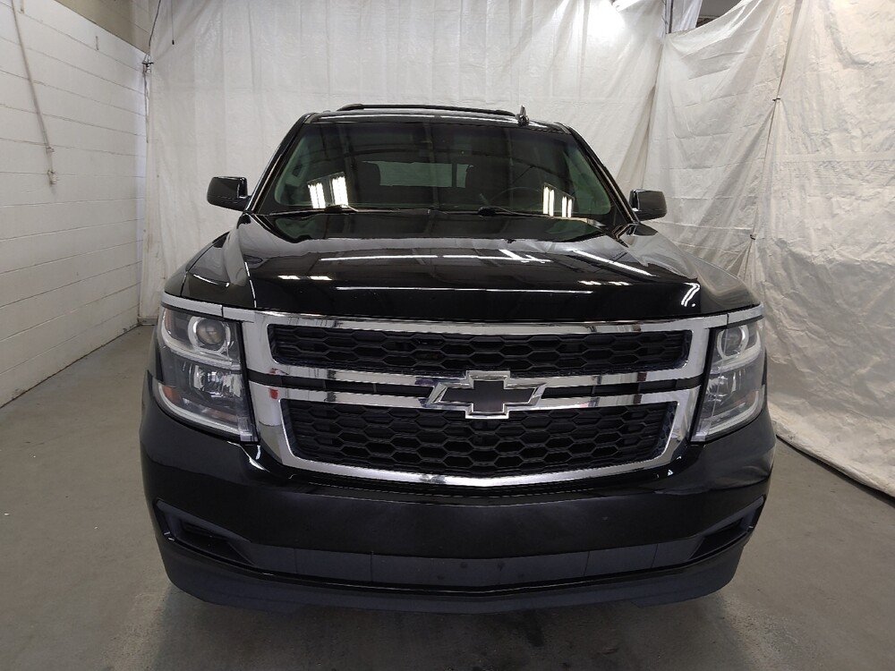 2018 Chevrolet Tahoe in Cincinnati, OH 45255 - 18107409 14