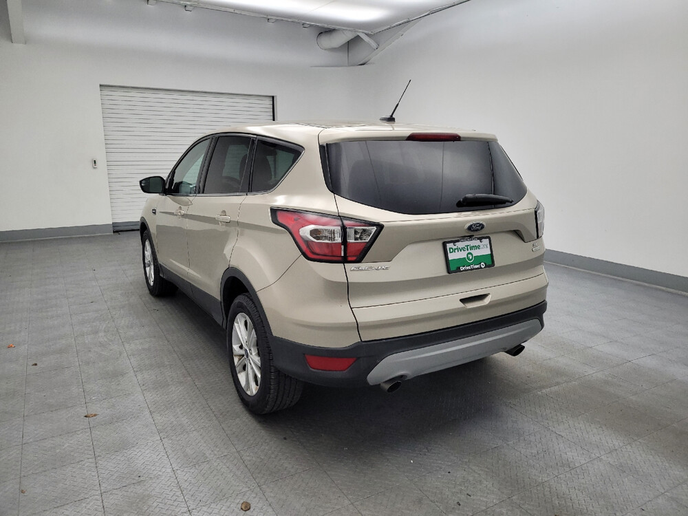 2017 Ford Escape in Toledo, OH 43617 - 18107411 5