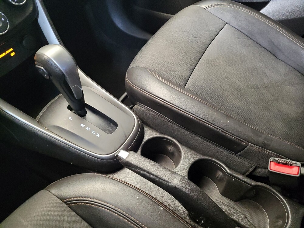 2019 Chevrolet Trax in Maple Heights, OH 44137 - 18107416 26