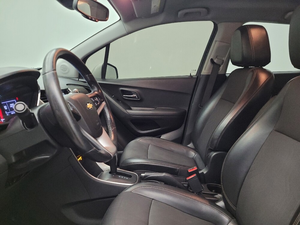 2019 Chevrolet Trax in Maple Heights, OH 44137 - 18107416 17