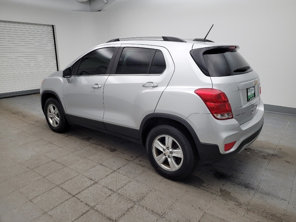 2019 Chevrolet Trax in Maple Heights, OH 44137 - 18107416 3