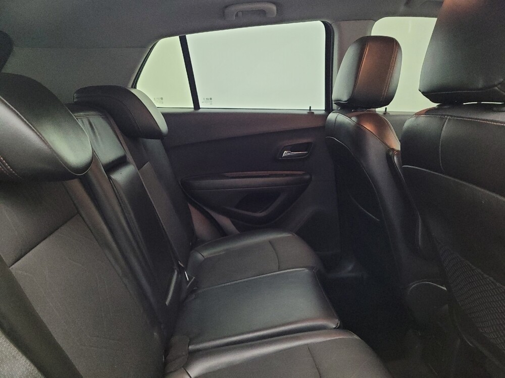 2019 Chevrolet Trax in Maple Heights, OH 44137 - 18107416 19