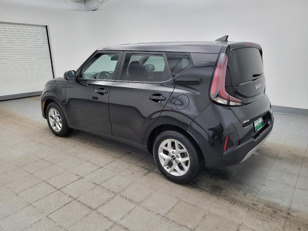 2023 Kia Soul in Miamisburg, OH 45342 - 18107417 3