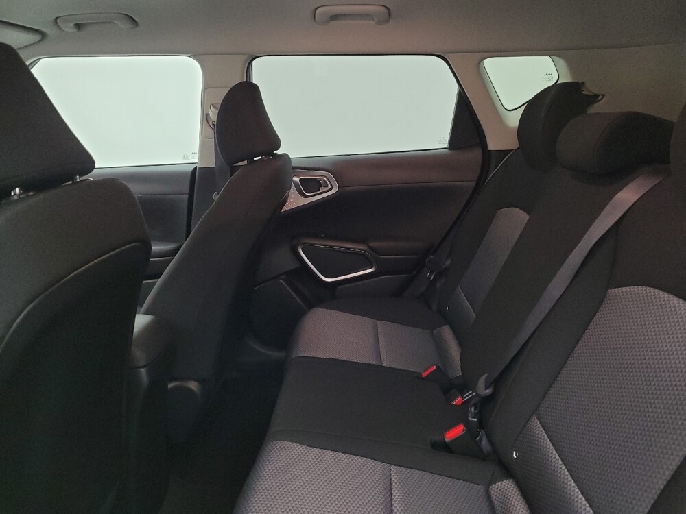 2023 Kia Soul in Miamisburg, OH 45342 - 18107417 18