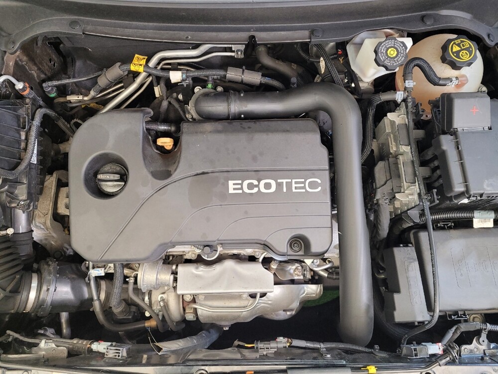 2021 Chevrolet Equinox in Toledo, OH 43617 - 18107419 30