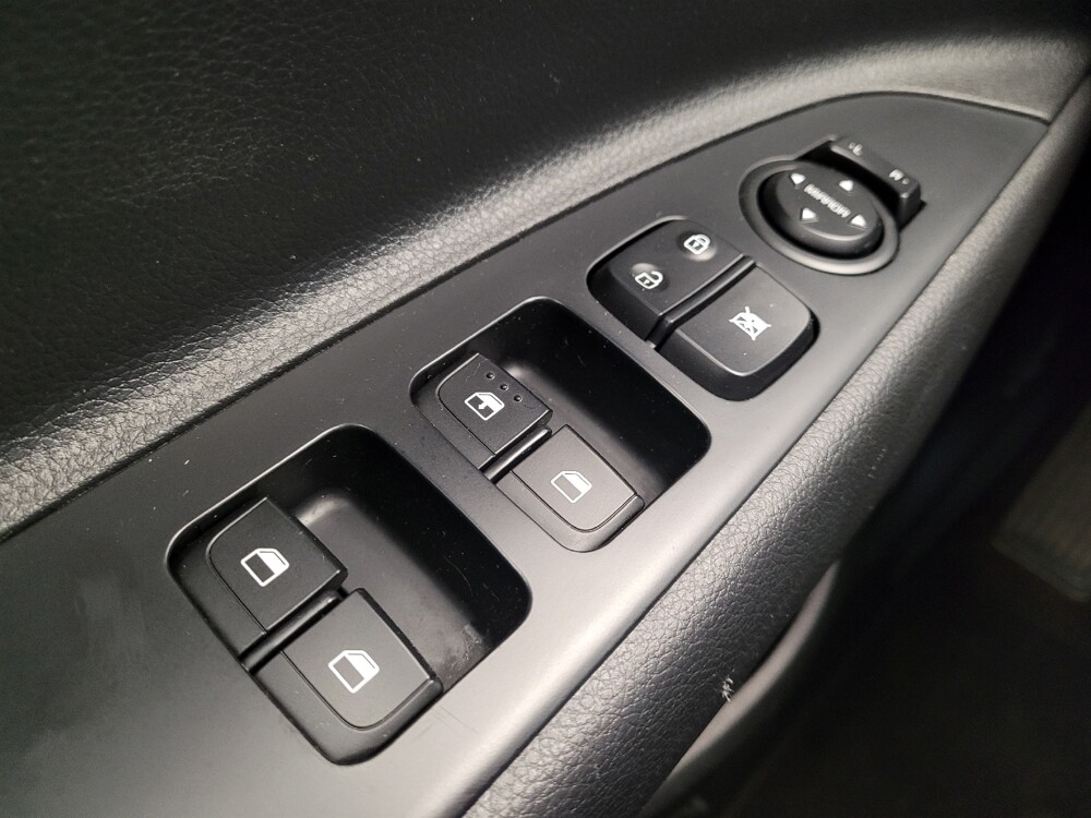 2023 Kia Rio in Miamisburg, OH 45342 - 18107421 27