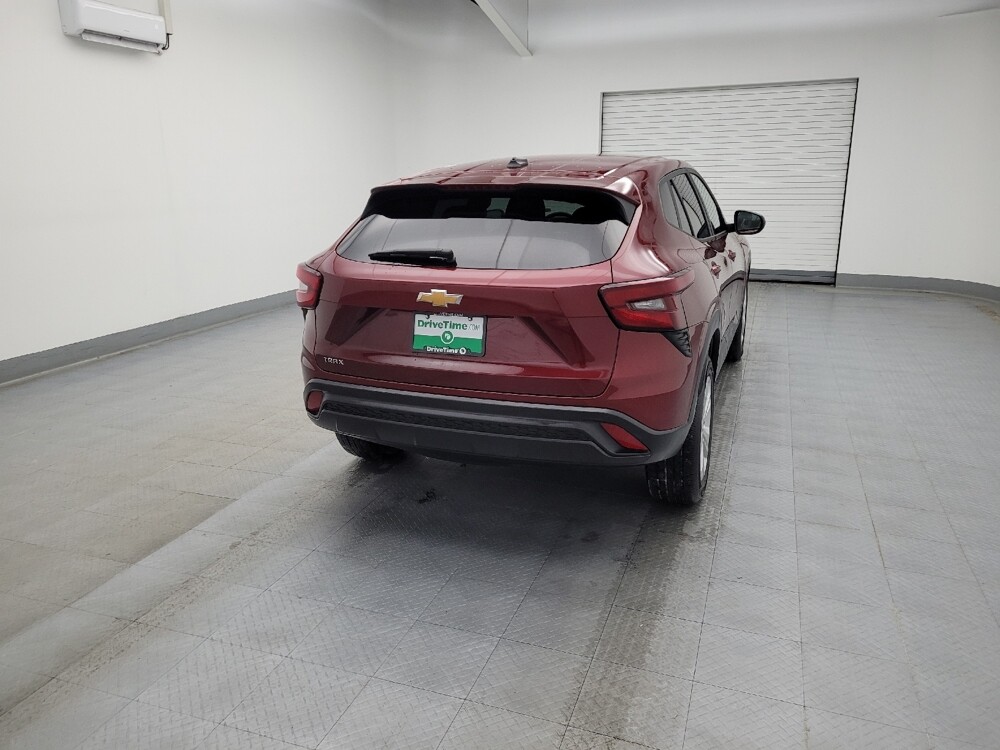 2025 Chevrolet Trax in Toledo, OH 43617 - 18107422 7
