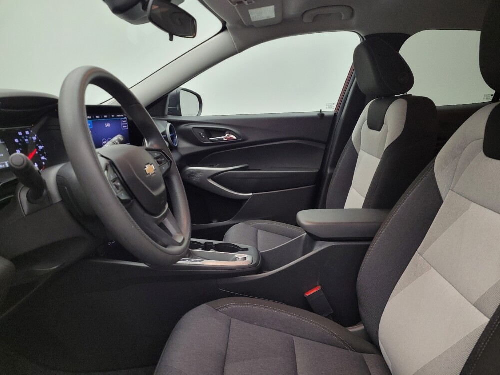 2025 Chevrolet Trax in Toledo, OH 43617 - 18107422 17