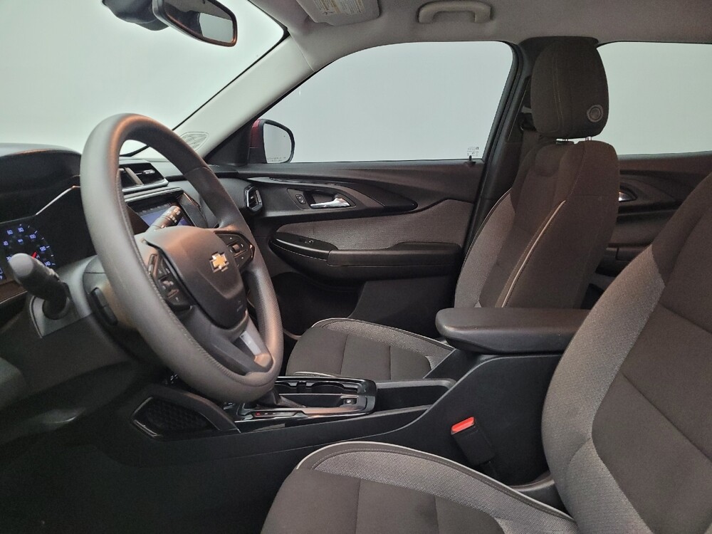 2021 Chevrolet TrailBlazer in Maple Heights, OH 44137 - 18107423 17