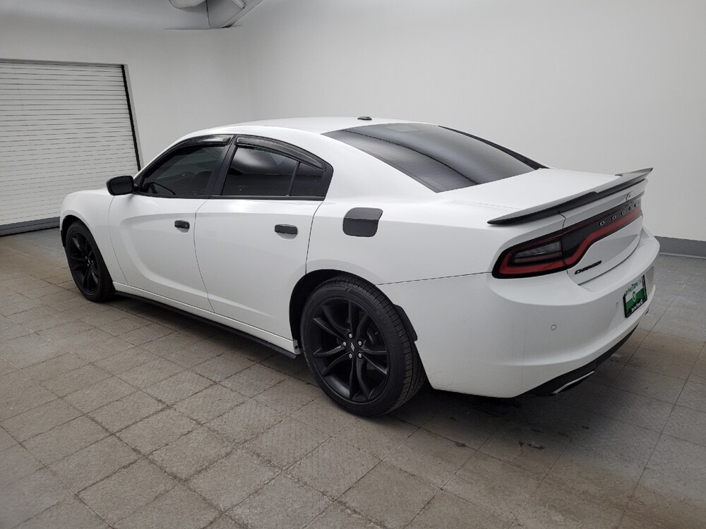 2018 Dodge Charger in Fairfield, OH 45014 - 18107427 3