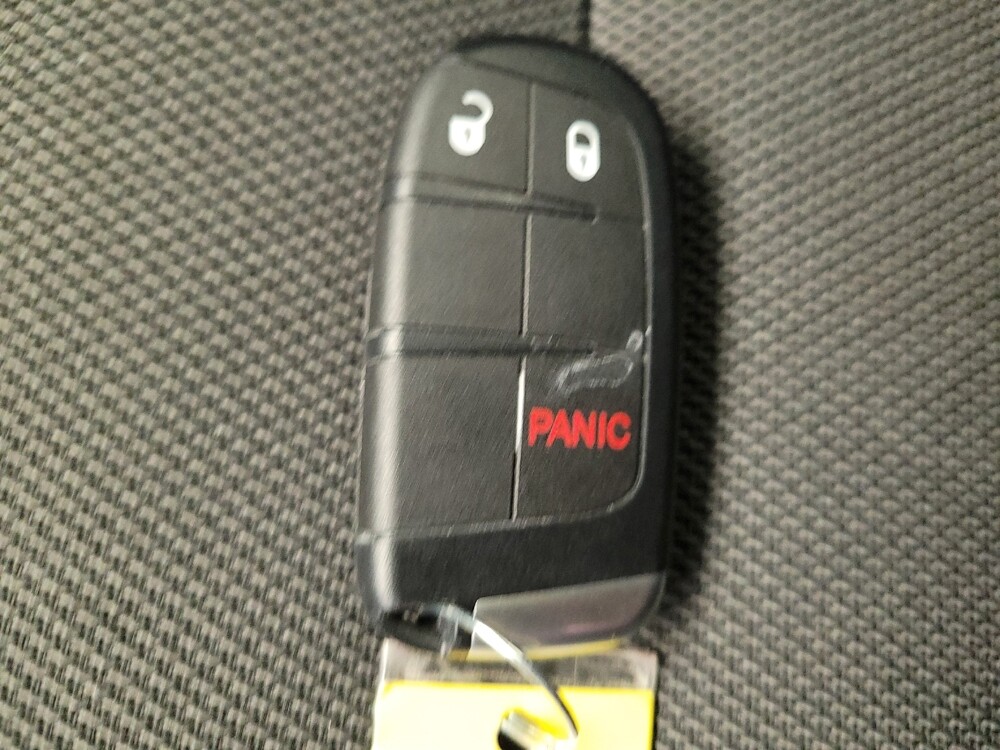 2018 Dodge Charger in Fairfield, OH 45014 - 18107427 32