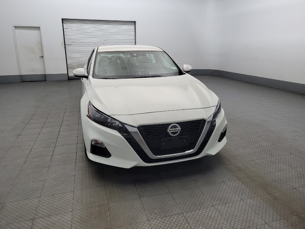 2022 Nissan Altima in Plymouth Meeting, PA 19462 - 18107430 14