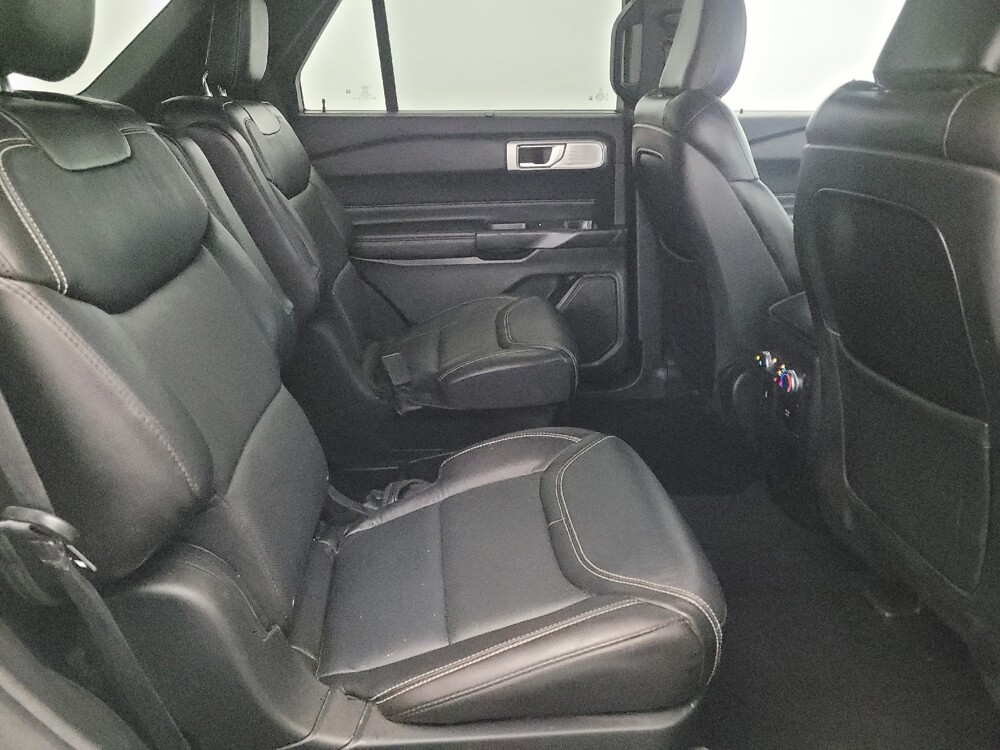 2020 Ford Explorer in Allentown, PA 18103 - 18107437 19