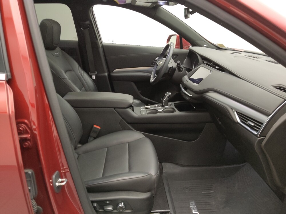 2019 Cadillac XT4 in Topeka, KS 66611 - 18107446 21