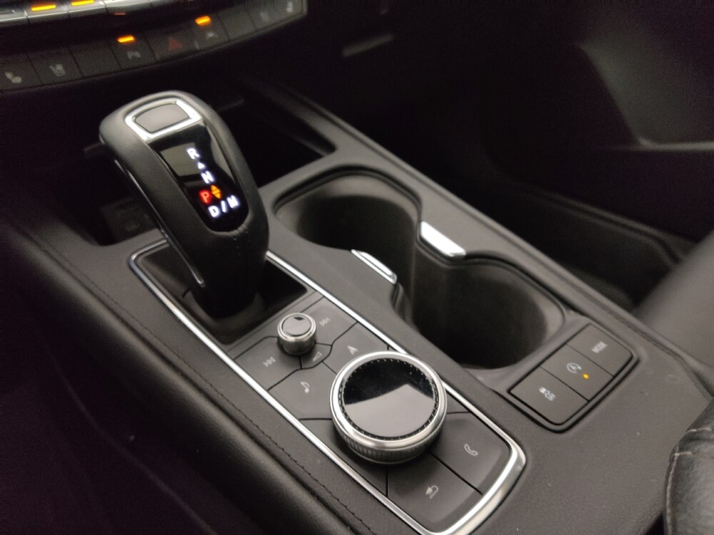 2019 Cadillac XT4 in Topeka, KS 66611 - 18107446 26