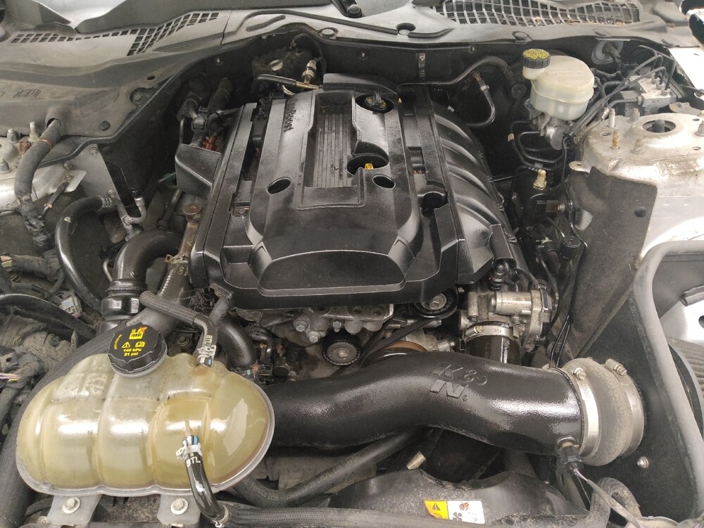 2017 Ford Mustang in Lombard, IL 60148 - 18107448 30