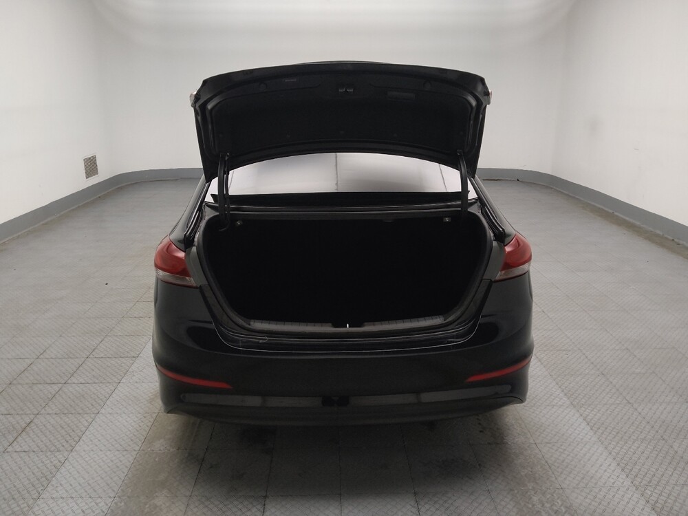 2017 Hyundai Elantra in Midlothian, IL 60445 - 18107451 29