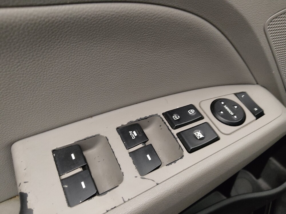 2017 Hyundai Elantra in Midlothian, IL 60445 - 18107451 27