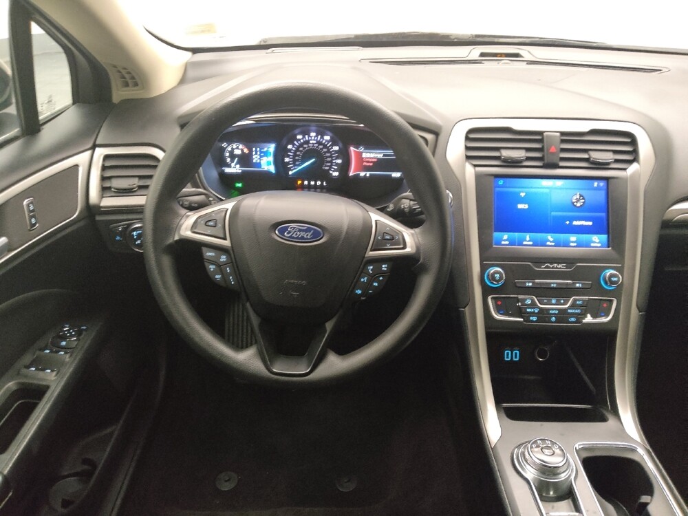 2020 Ford Fusion in Midlothian, IL 60445 - 18107453 22