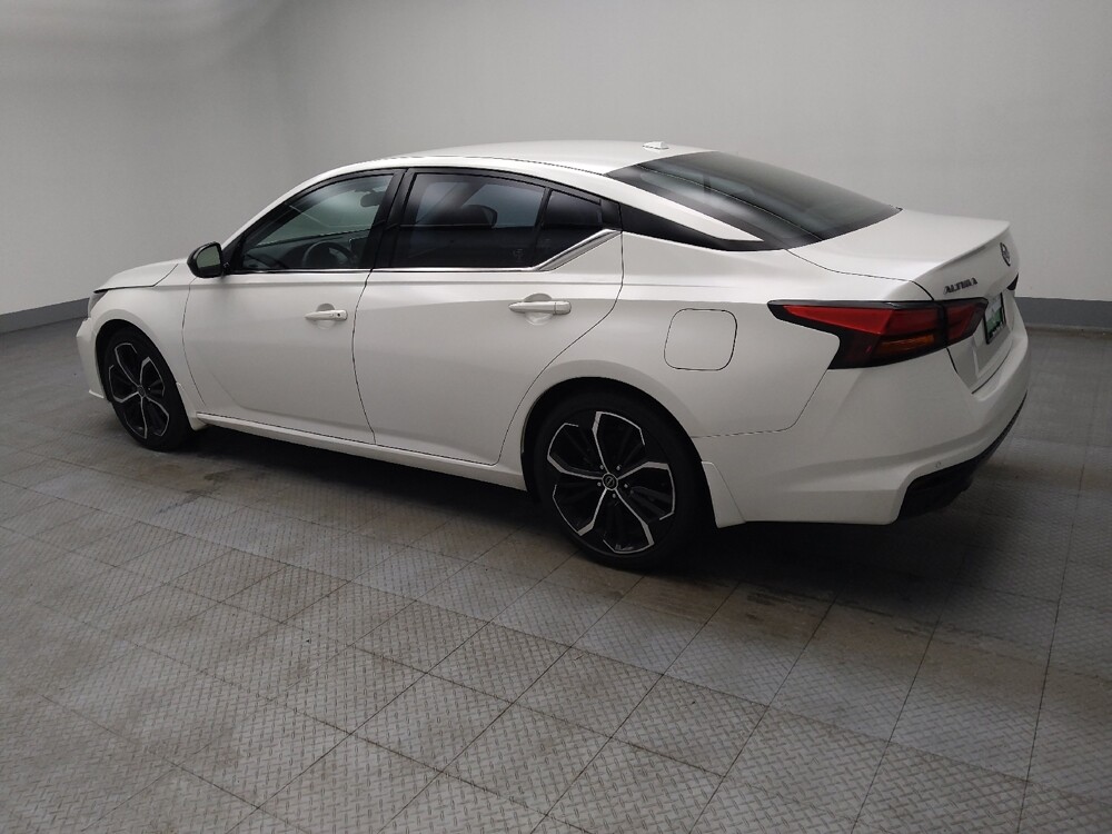 2023 Nissan Altima in Lombard, IL 60148 - 18107455 3