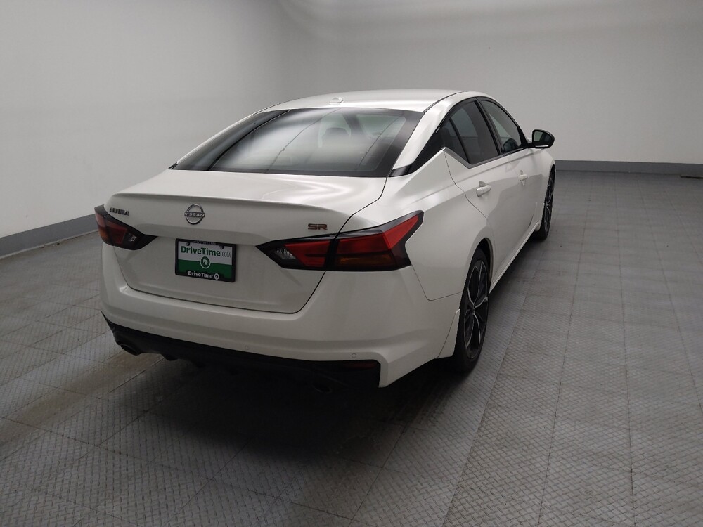 2023 Nissan Altima in Lombard, IL 60148 - 18107455 9