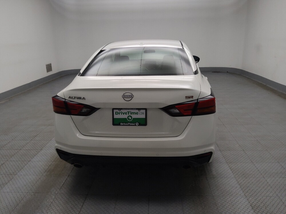 2023 Nissan Altima in Lombard, IL 60148 - 18107455 7