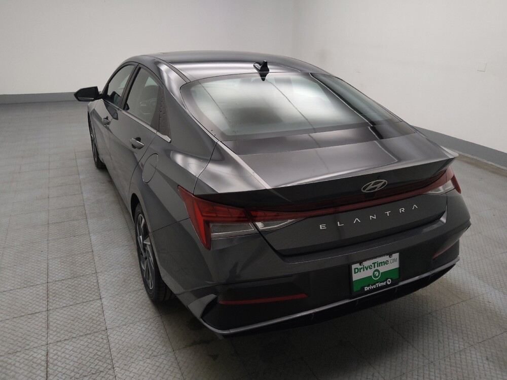 2024 Hyundai Elantra in Lombard, IL 60148 - 18107456 5