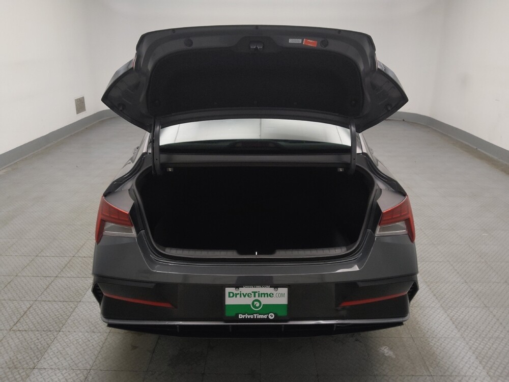 2024 Hyundai Elantra in Lombard, IL 60148 - 18107456 29