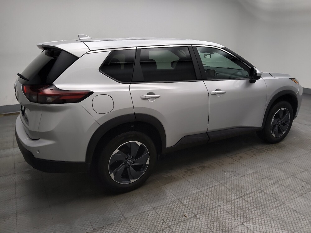 2024 Nissan Rogue in Lombard, IL 60148 - 18107458 10