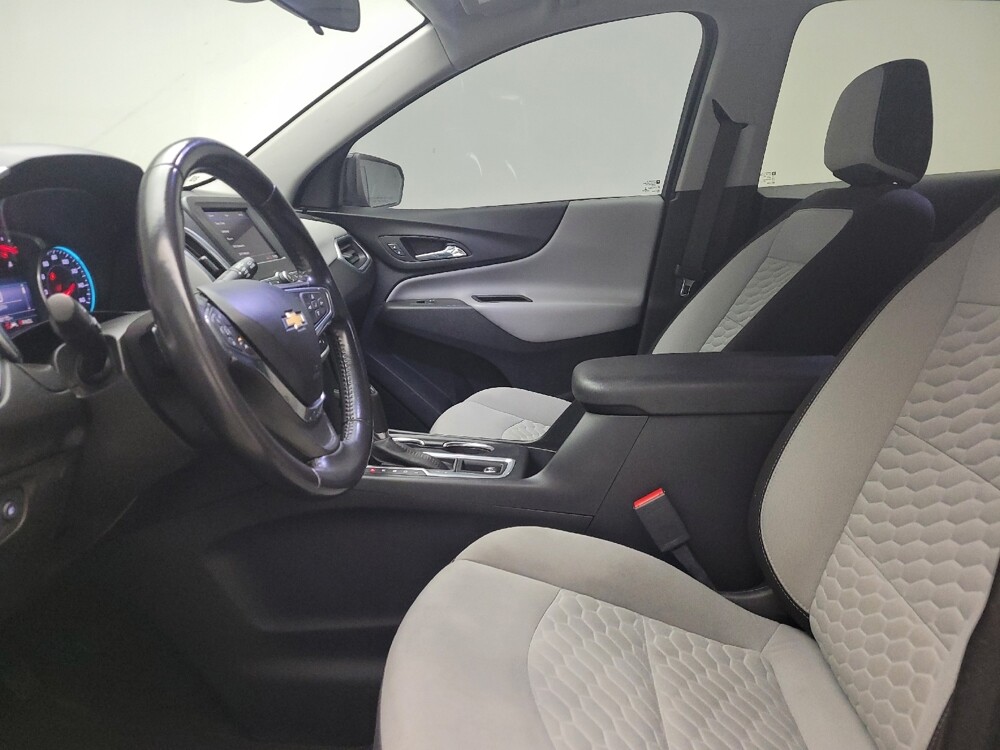 2020 Chevrolet Equinox in Taylor, MI 48180 - 18107459 17