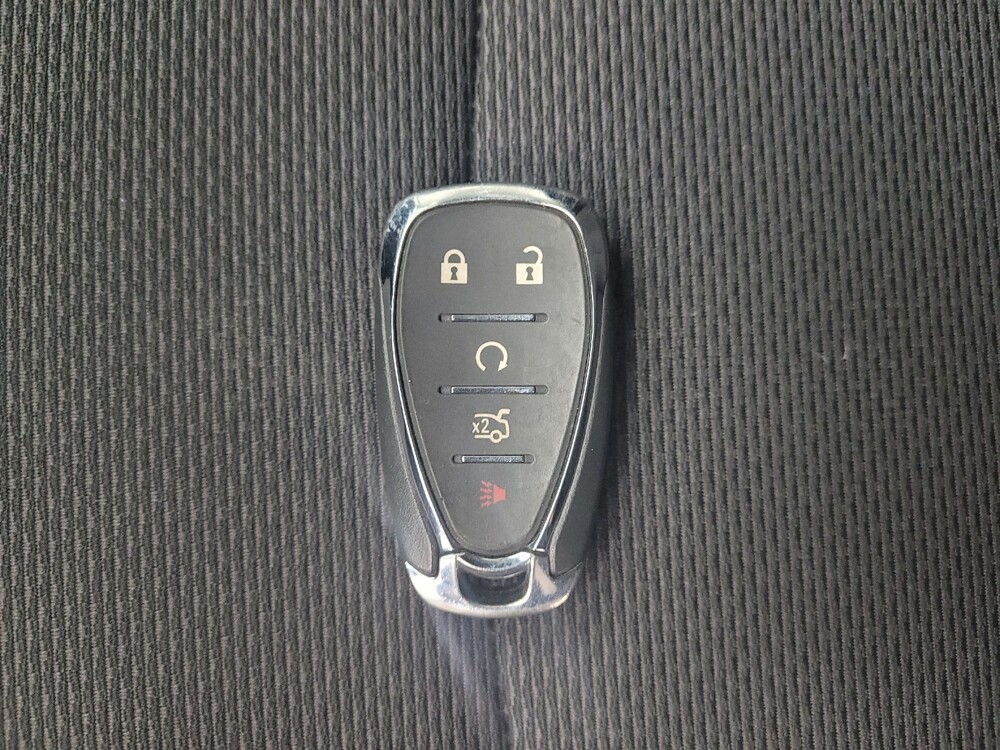 2016 Chevrolet Cruze in Taylor, MI 48180 - 18107460 33