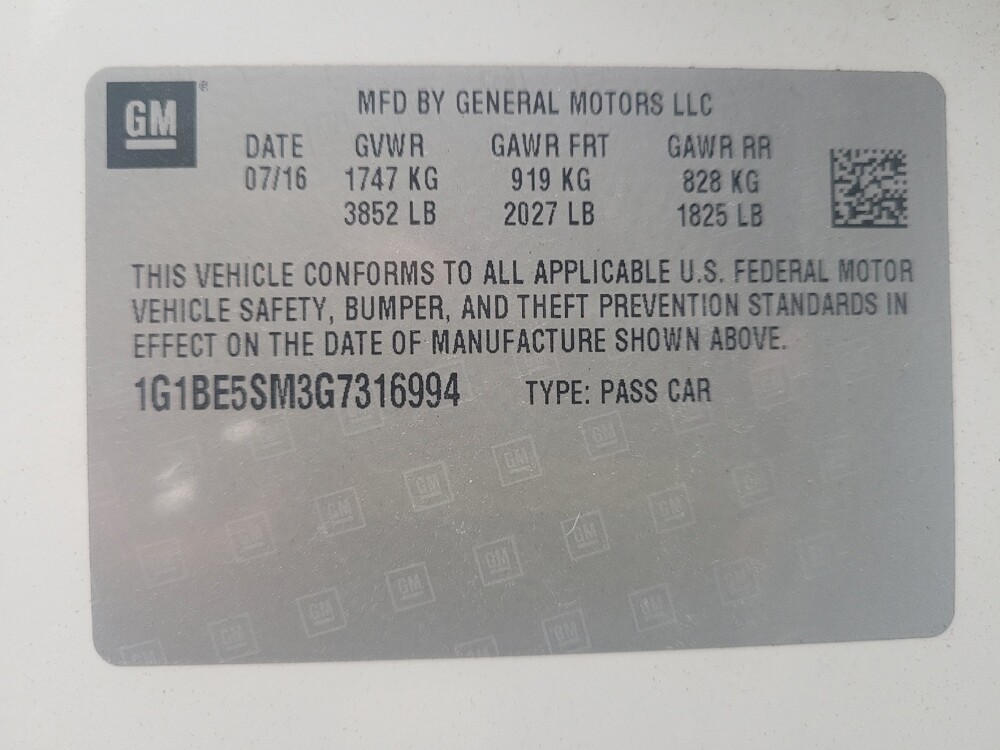 2016 Chevrolet Cruze in Taylor, MI 48180 - 18107460 32