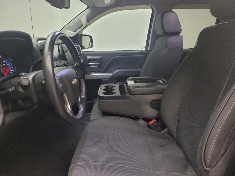 2019 Chevrolet Silverado 1500 in Grand Rapids, MI 49508 - 18107464 17