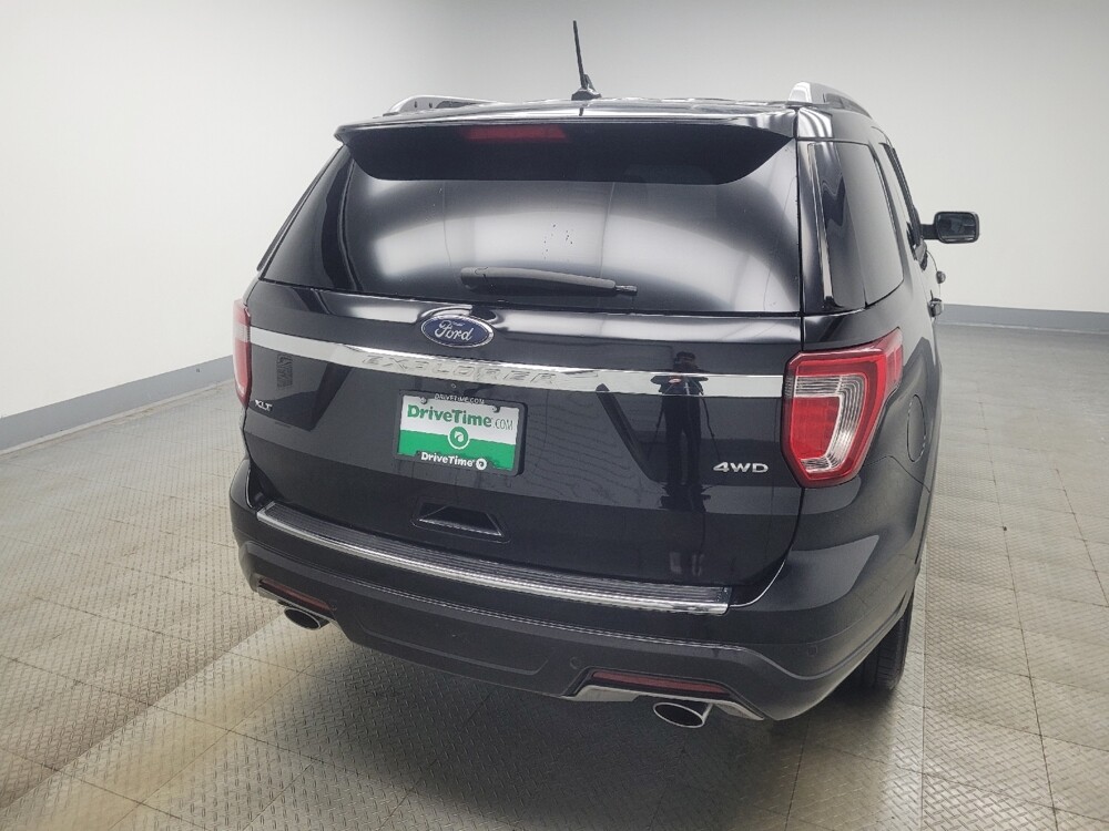 2018 Ford Explorer in Indianapolis, IN 46219 - 18107465 7