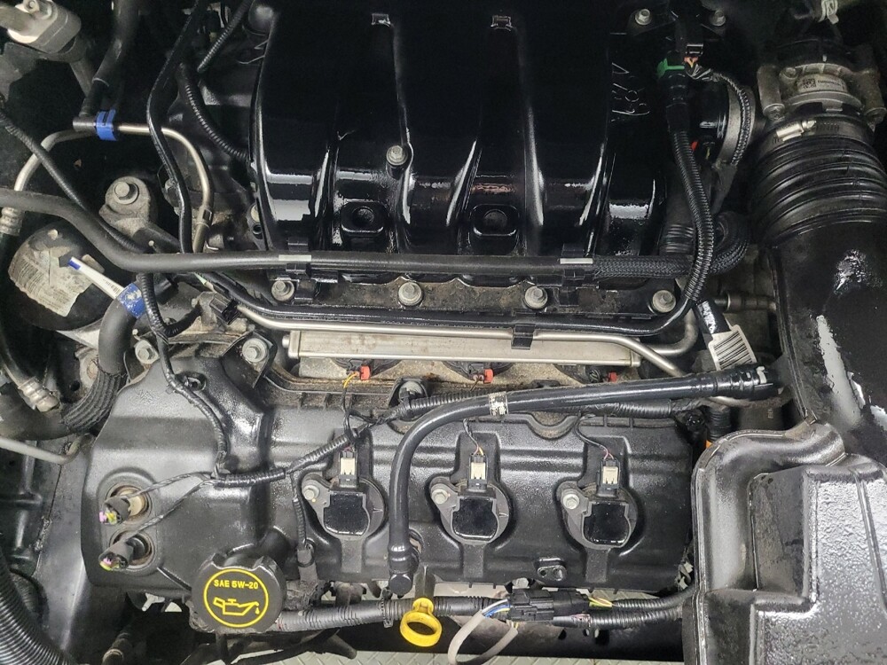 2018 Ford Explorer in Indianapolis, IN 46219 - 18107465 30