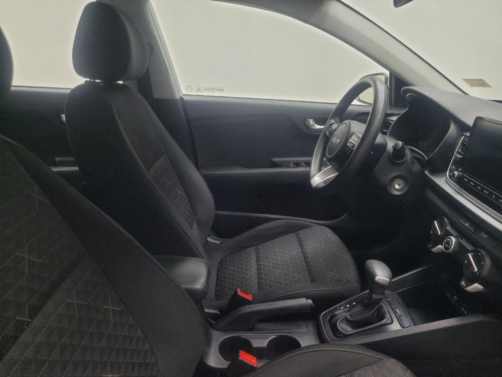 2022 Kia Rio in Indianapolis, IN 46222 - 18107466 21