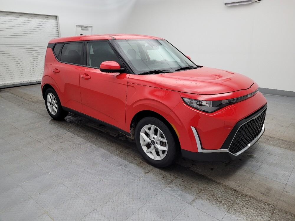 2023 Kia Soul in Toledo, OH 43617 - 18107471 11