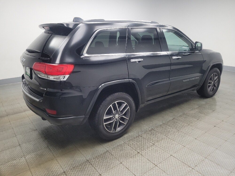 2017 Jeep Grand Cherokee in Mishawaka, IN 46545 - 18107474 10