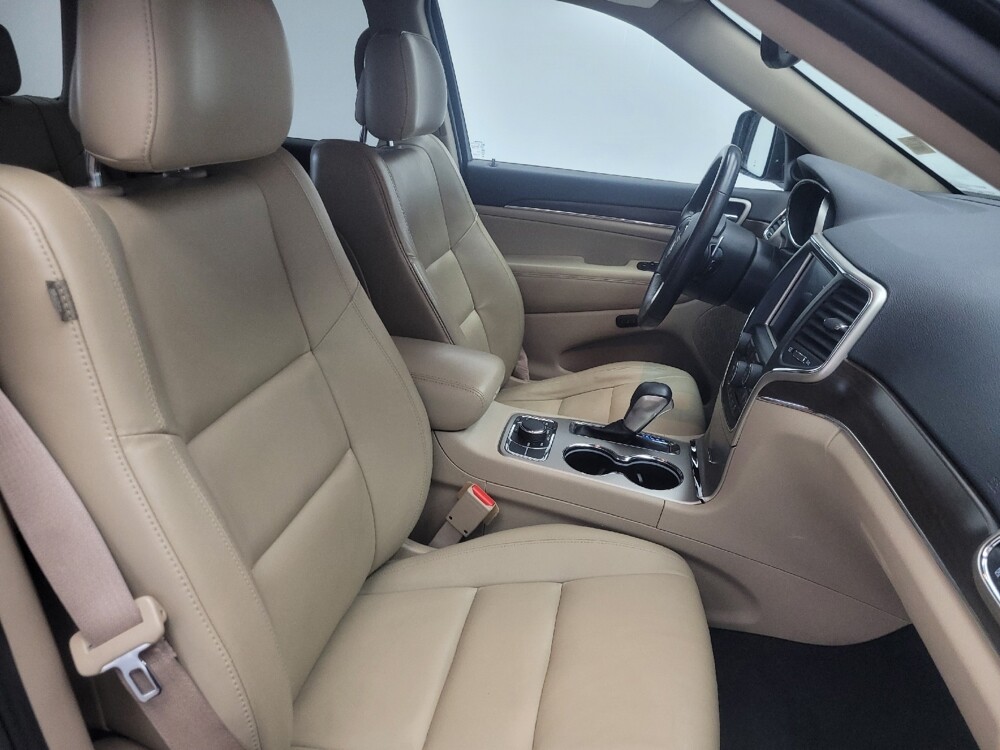 2017 Jeep Grand Cherokee in Mishawaka, IN 46545 - 18107474 21