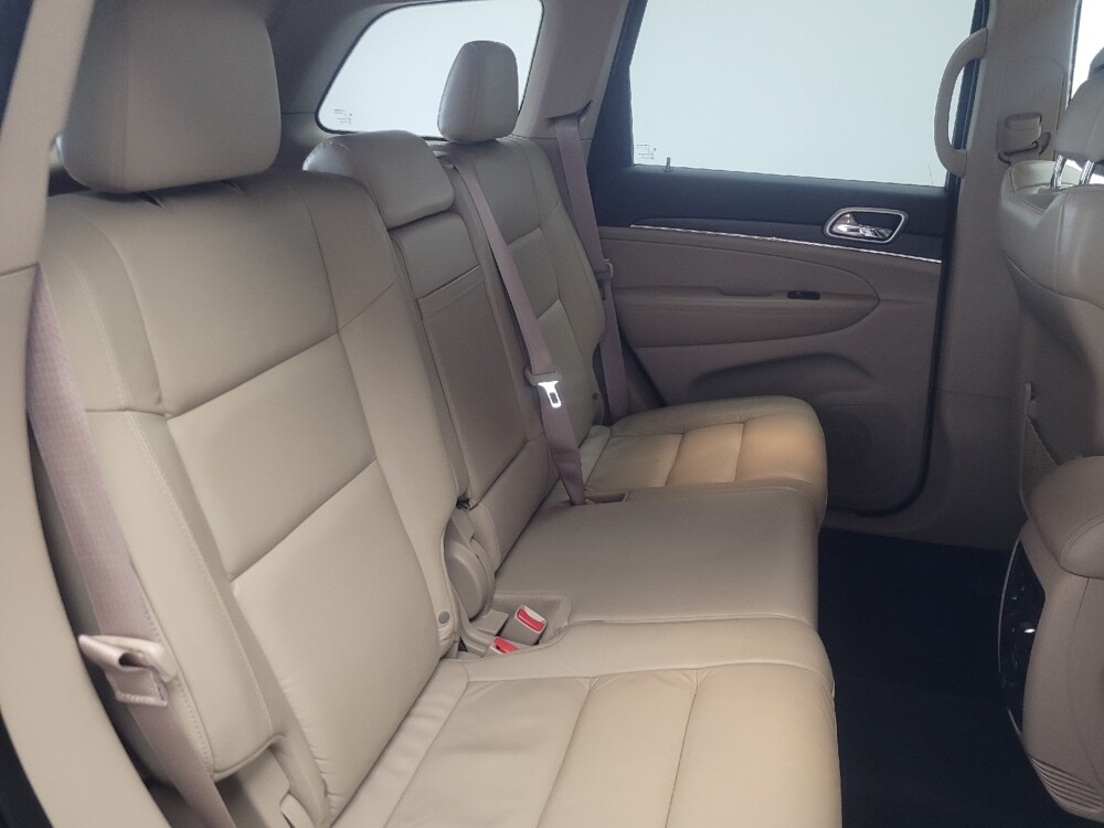 2017 Jeep Grand Cherokee in Mishawaka, IN 46545 - 18107474 19